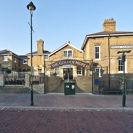 The Golden Hope Wetherspoon Hotel Sittingbourne Ngoại thất bức ảnh