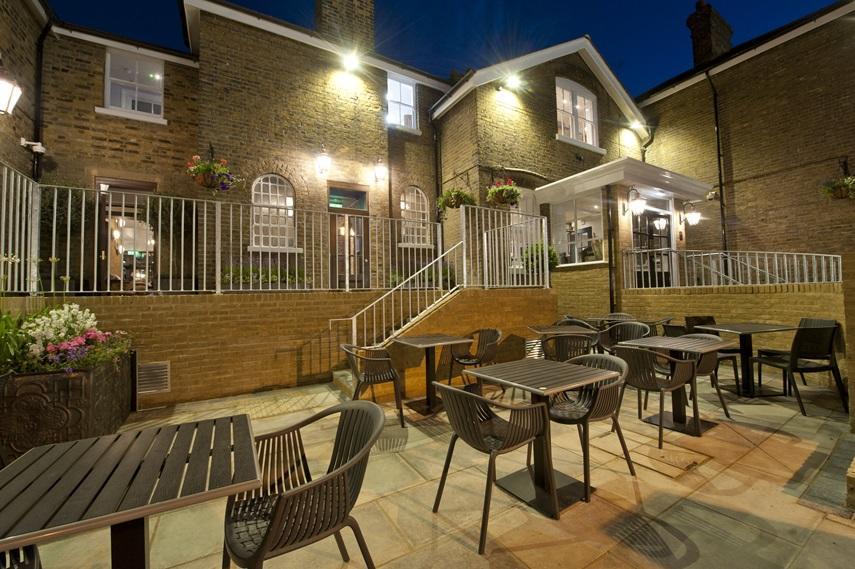 The Golden Hope Wetherspoon Hotel Sittingbourne Ngoại thất bức ảnh